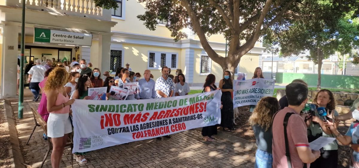 Manifestación contra las agresiones Málaga (Foto. Sindicato de Médicos de Málaga)