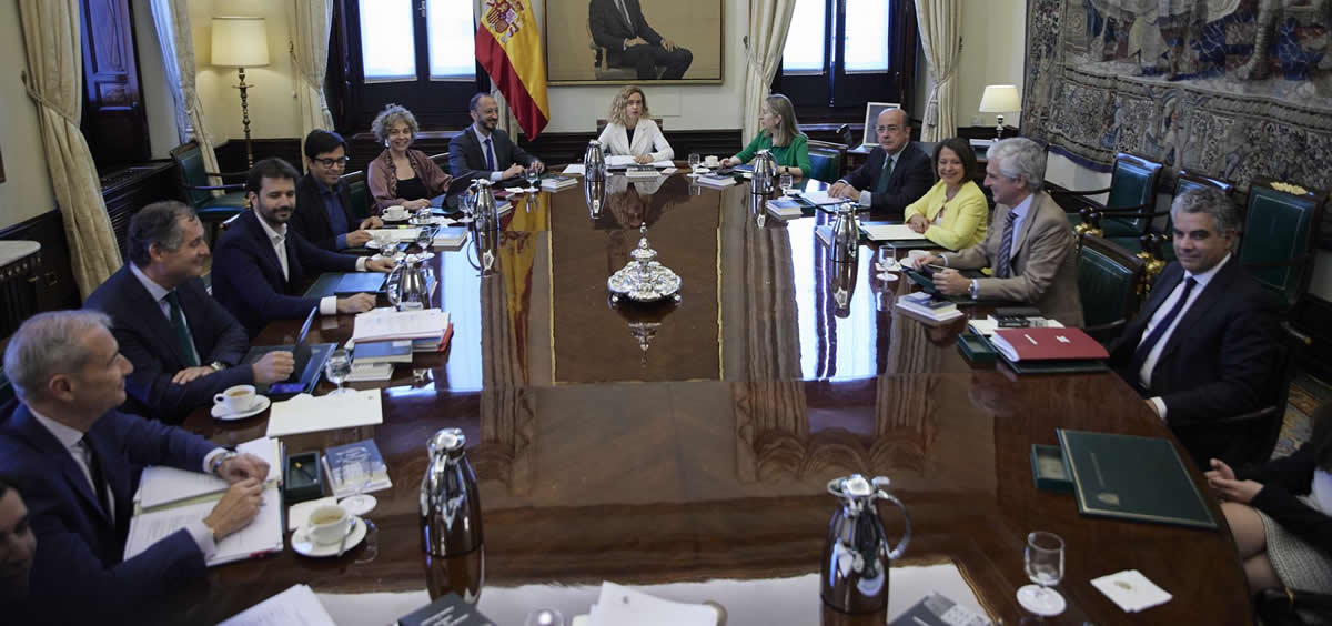 Reunión de la Mesa del Congreso bajo la presidencia de Meritxell Batet (Foto. Jesús Hellín   EP)