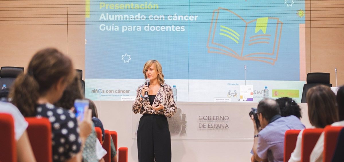 Pilar Alegría en la presentación de 'Alumnado con Cáncer. Guía para Docentes' (Foto. Educación)