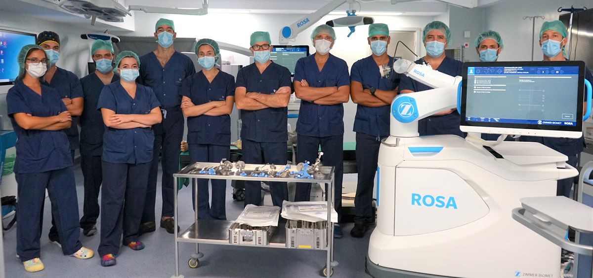 Equipo Unidad Cirugía Protésica (Foto. La Luz)