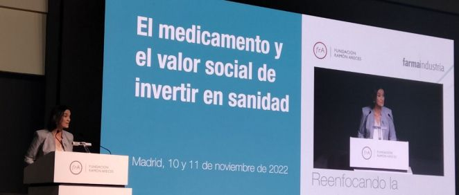 Reyes Maroto, ministra de Industria, Comercio y Turismo, en su participación en el encuentro celebrado por Farmaindustria “El medicamento y el valor social de invertir en Sanidad. Reenfocando la regulación económica” (Foto. ConSalud.es)