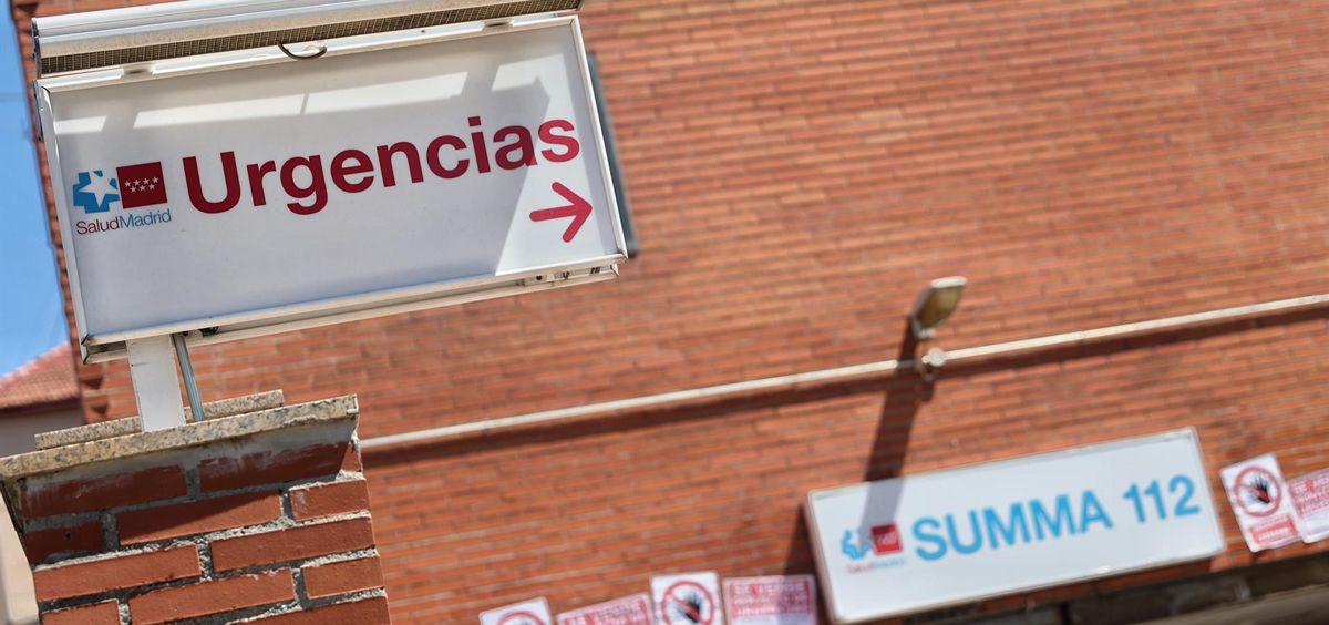 Cartel de Urgencias en un centro de salud de la Comunidad de Madrid (Foto: Eduardo Parra / EP)