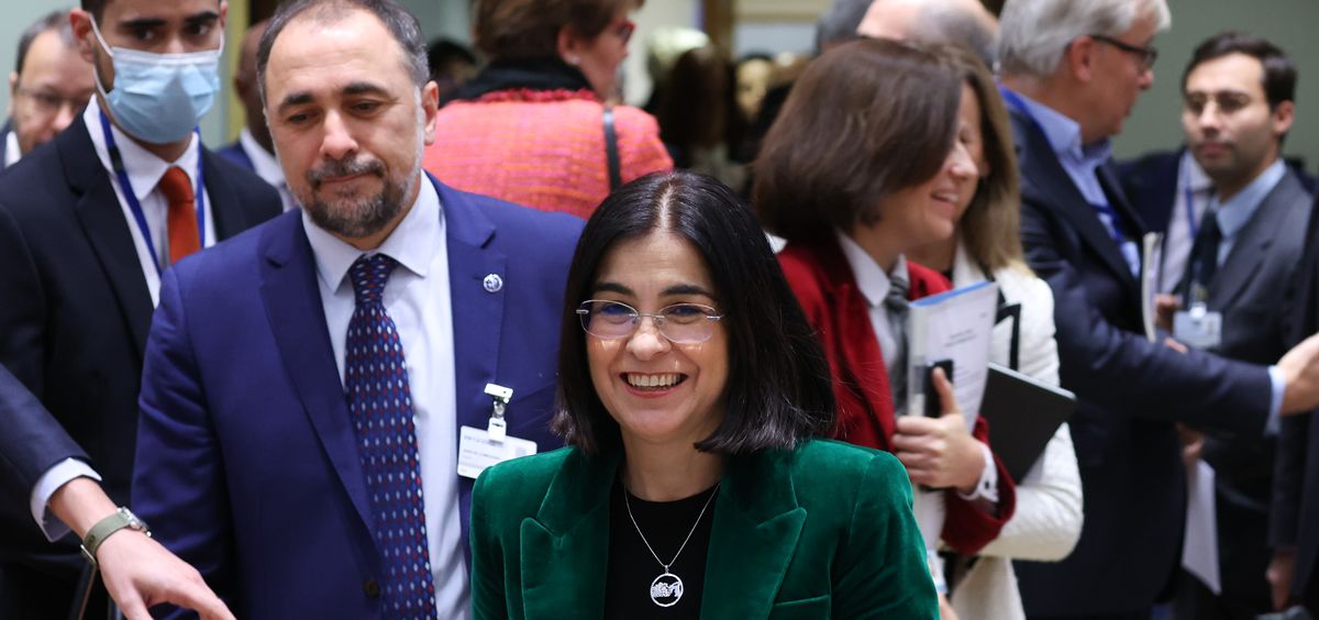 La ministra de Sanidad, Carolina Darias, junto al consejero de Sanidad de Galicia, Julio García Comesaña, en la reunión del EPSCO (Foto: M. Sanidad)