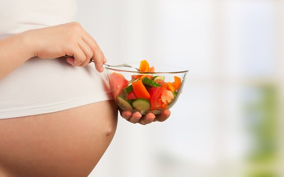 ¿Qué suplementos vitamínicos son necesarios antes y durante el embarazo?
