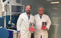 Los doctores Sánchez Barrueco y Cenjor (Foto. FJD)
