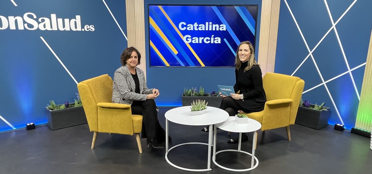 Entrevista en ConSalud TV a la consejera de Salud y Consumo de Andalucía, Catalina García.