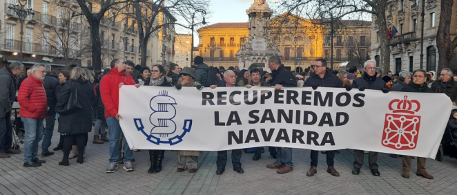 Concentración convocada por el Sindicato Médico de Navarra. (Foto: EP)