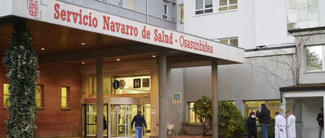 Entrada del Hospital Universitario de Navarra (Foto: EP)