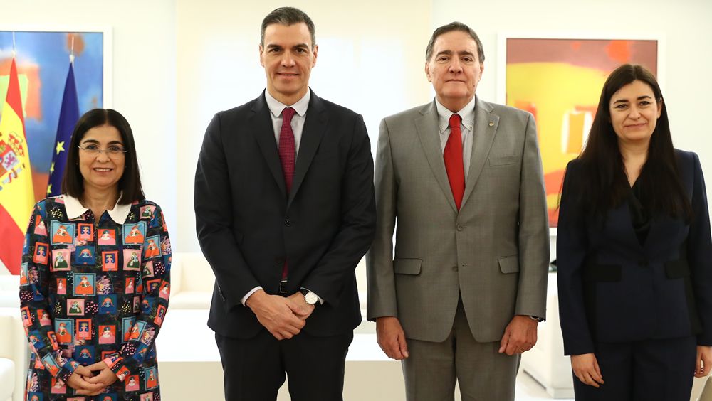 Sánchez, Darias y Montón se reúnen con el director de la OPS