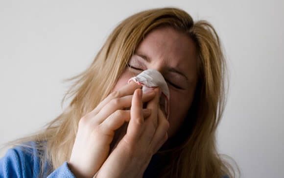 Predicen qué personas con ELA serán capaces de toser en caso de bronquitis