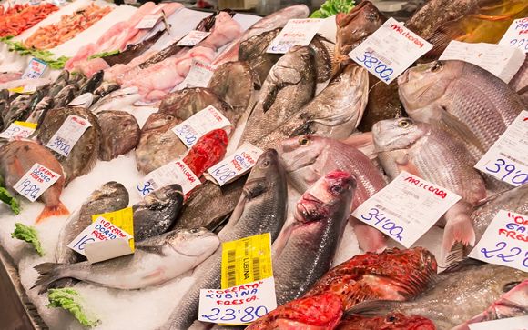 Una intoxicación alimentaria por el consumo de pescado pone en alerta a Canarias