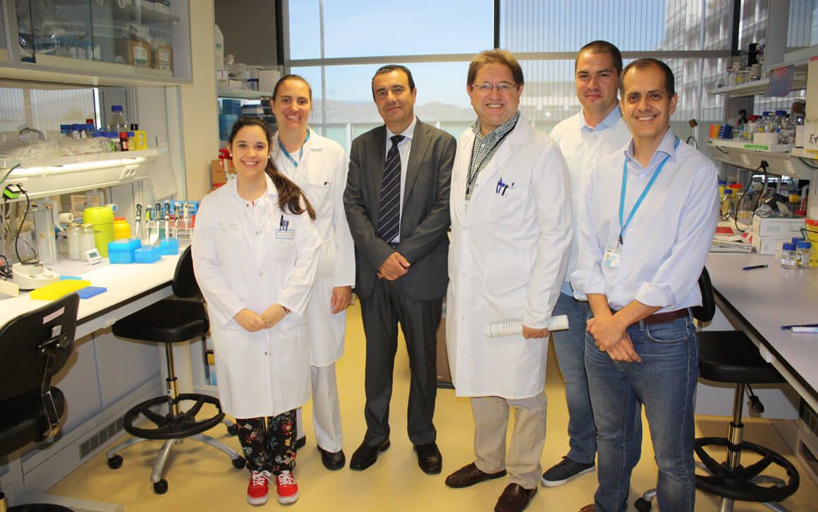 El director gerente de la Fundación Rioja Salud, Javier Aparicio, participa en la presentación de la investigación que se está llevando a cabo en el CIBIR para mejorar la calidad de vida de los pacientes con enfermedades respiratorias crónicas.