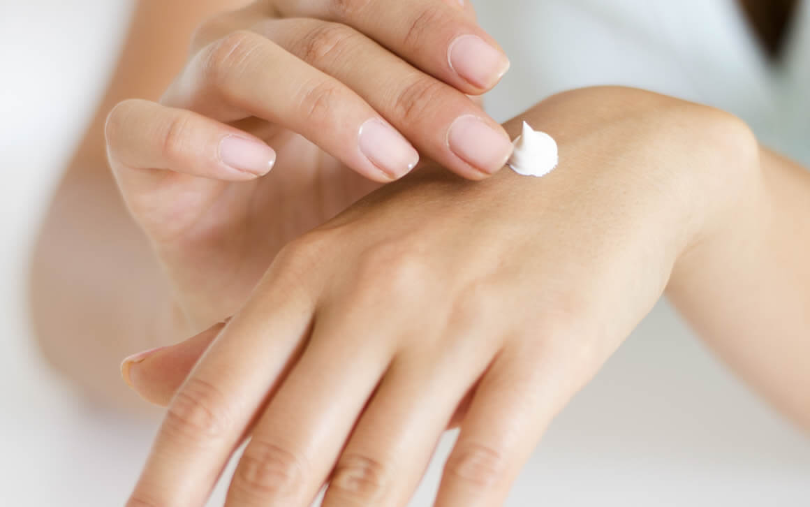 Los pacientes con eczema evitan el uso de cremas por el miedo a los esteroides