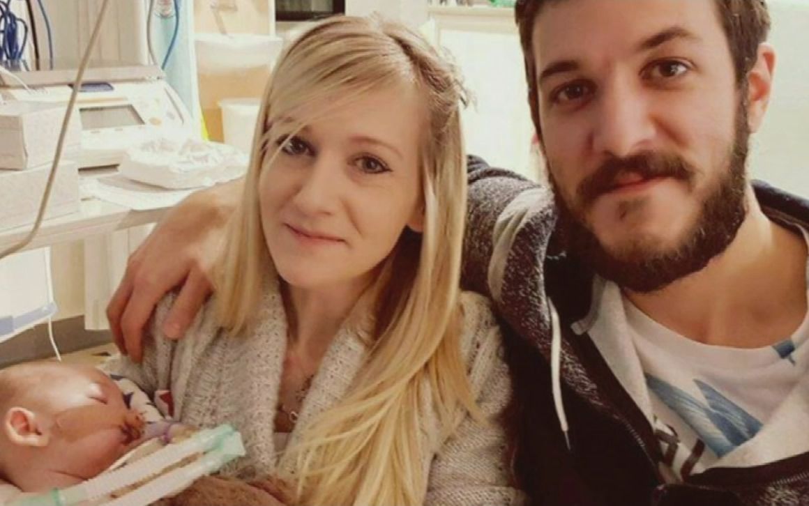 Muere el bebé Charlie en un hospital de cuidados paliativos de Reino Unido