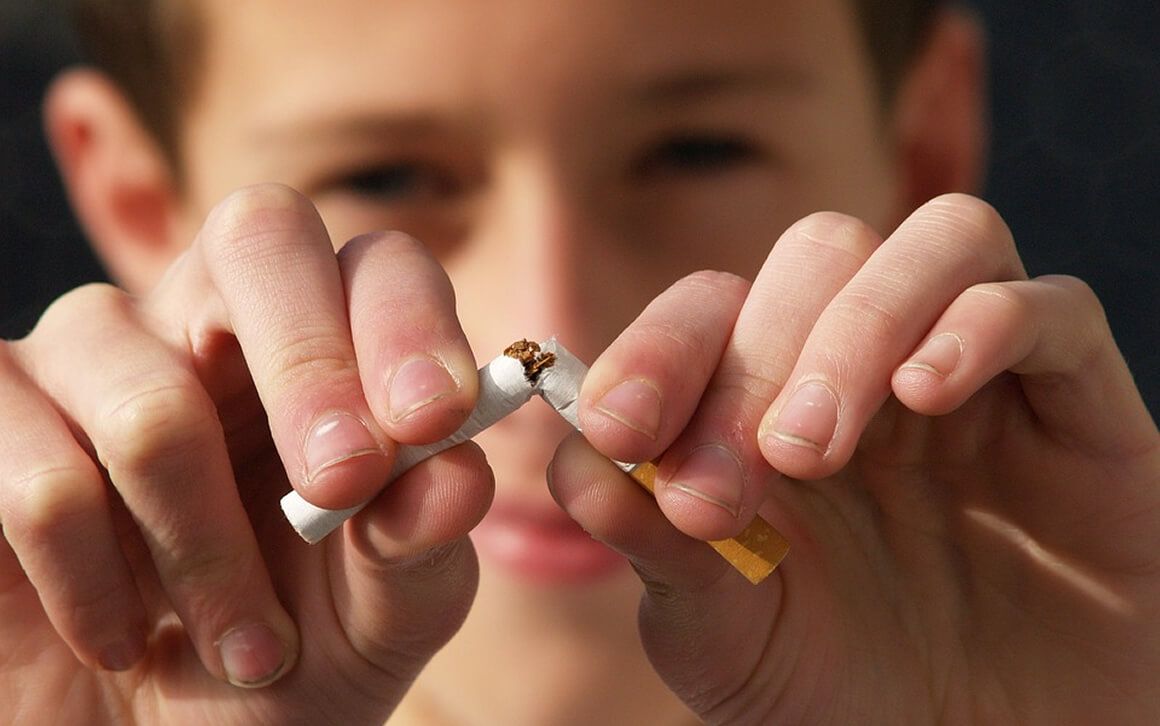 El consumo de tabaco, principal factor de riesgo del cáncer de vejiga.
