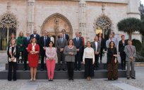 La ministra de Sanidad, Carolina Darias, posa con los consejeros de sanidad de las diferentes CC.AA. en el Consejo Interterritorial celebrado en Palma.
