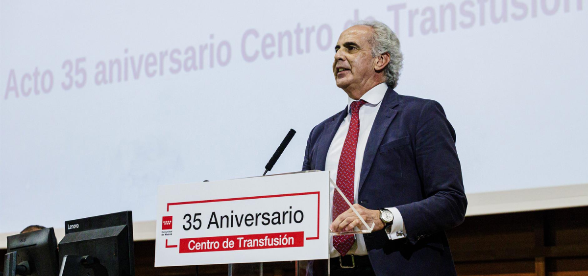 Enrique Ruiz Escudero, consejero de Sanidad de Madrid, durante un acto en el Centro de Transfusiones de la Comunidad. (Foto: EP)