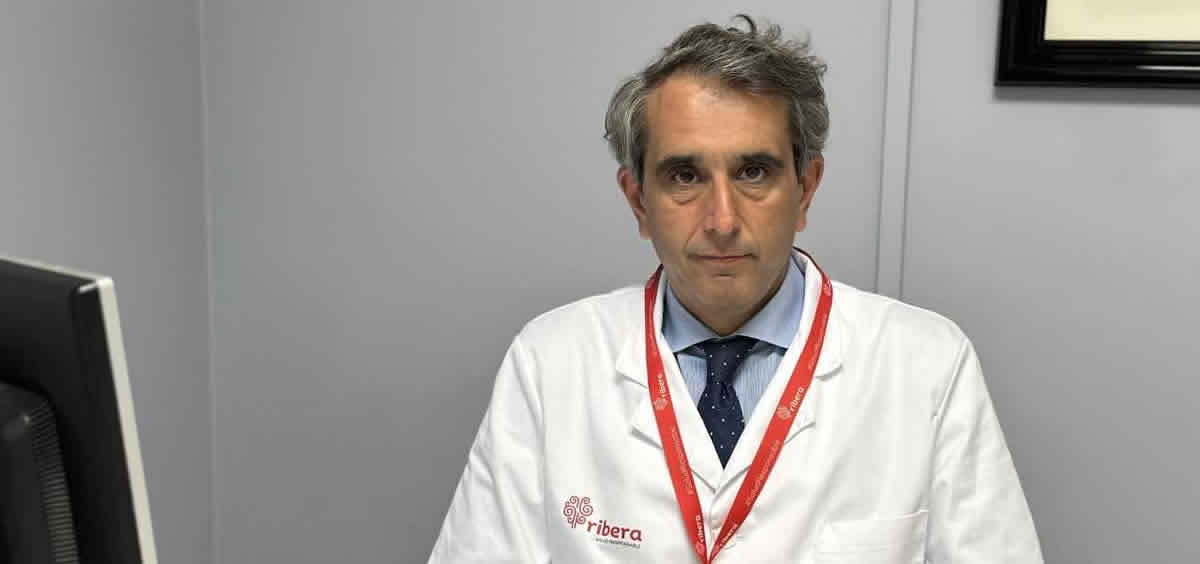 Doctor Fernando Cobián, ginecólogo del hospital Ribera Juan Cardona (Foto: Ribera)