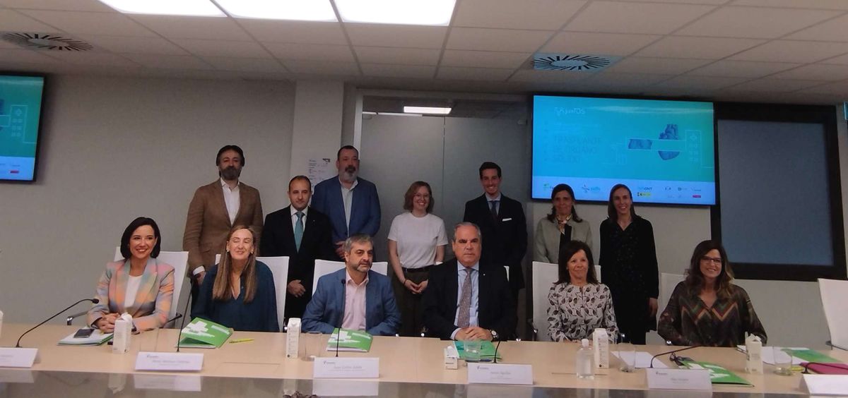 Presentación del proyecto JunTOS del Consejo Geenral de Colegios Farmacéuticos y la Sociedad Española de Farmacia Hospitalaria (Foto. Consalud)