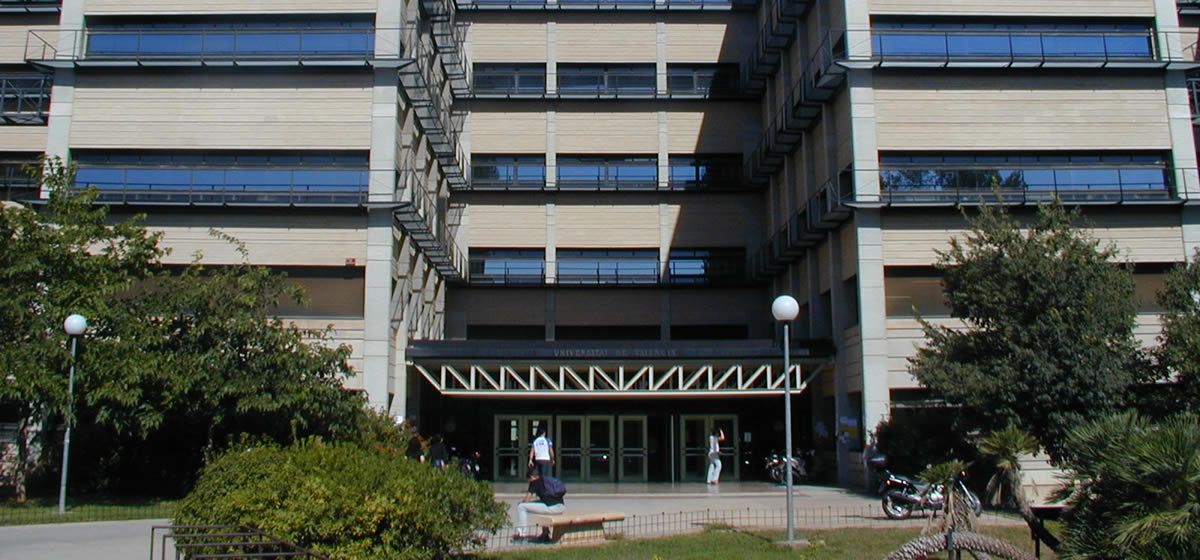 Facultad de Farmacia de la Universitat de València (FOTO: Universitat de València)