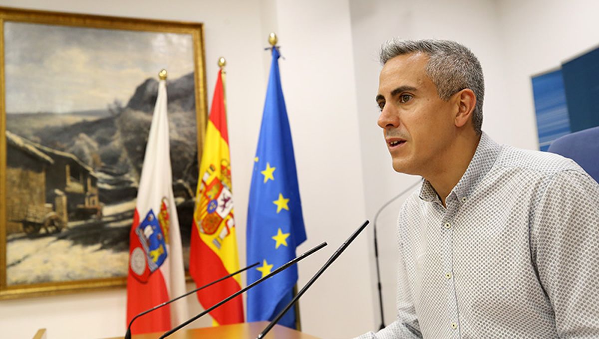 El vicepresidente en funciones, Pablo Zuloaga, durante la rueda de prensa de Consejo de Gobierno (Foto: Lara Revilla)