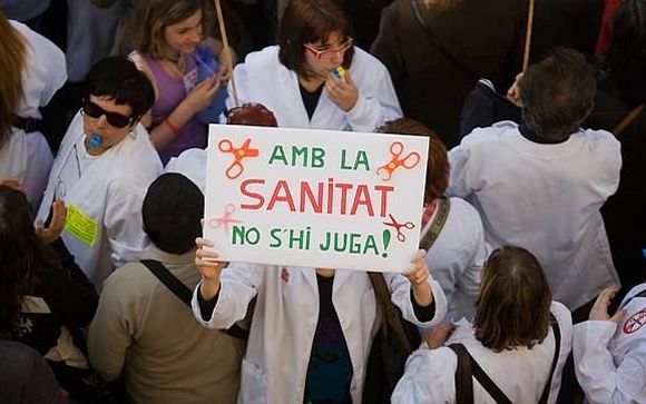 Sanitarios catalanes exigen recursos para ofrecer un sistema de calidad
