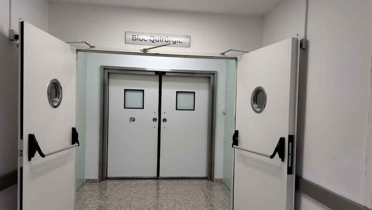 Entrada a quirófanos del hospital Arnau (Foto: CSIF)