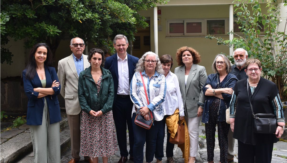 José Miñones, ministro de Sanidad, se ha reunido en A Coruña con la Asociación Pro Enfermos Mentales (Foto: Ministerio de Sanidad)