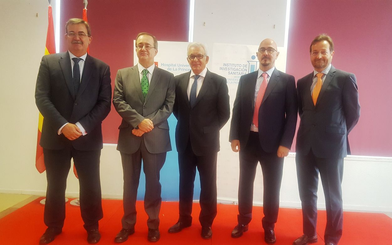 De izq. a drcha.: Manuel Molina, Fidel Illana, Jesús Sánchez Martos, César Pascual y Fernando Prados