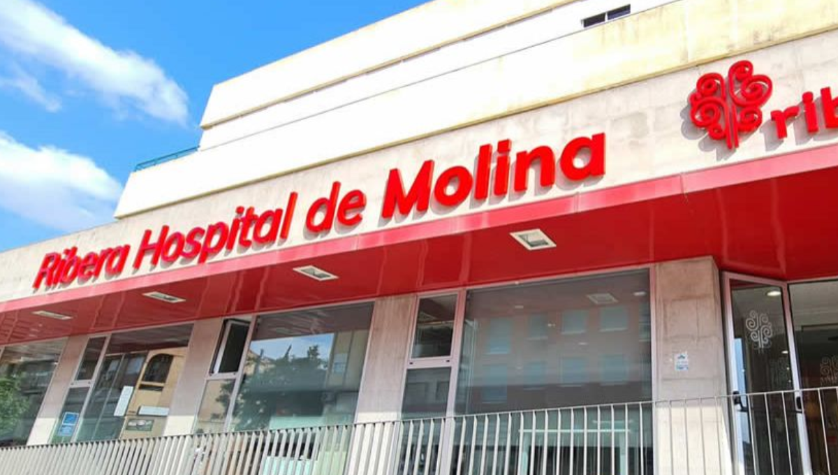 Fachada Ribera Hospital de la Molina. (Ribera)