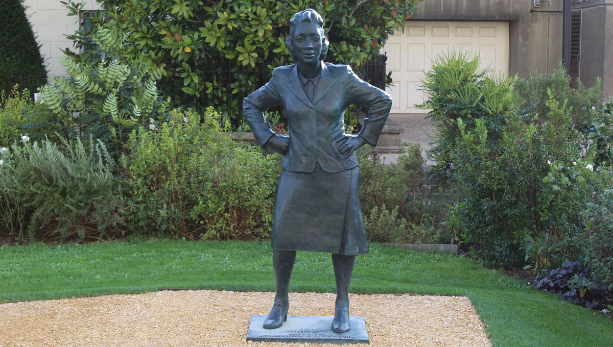 Estatua de Henrietta Lacks en ubicada en Royal Fort House, Bristol (Foto. Wikimedia Commons)