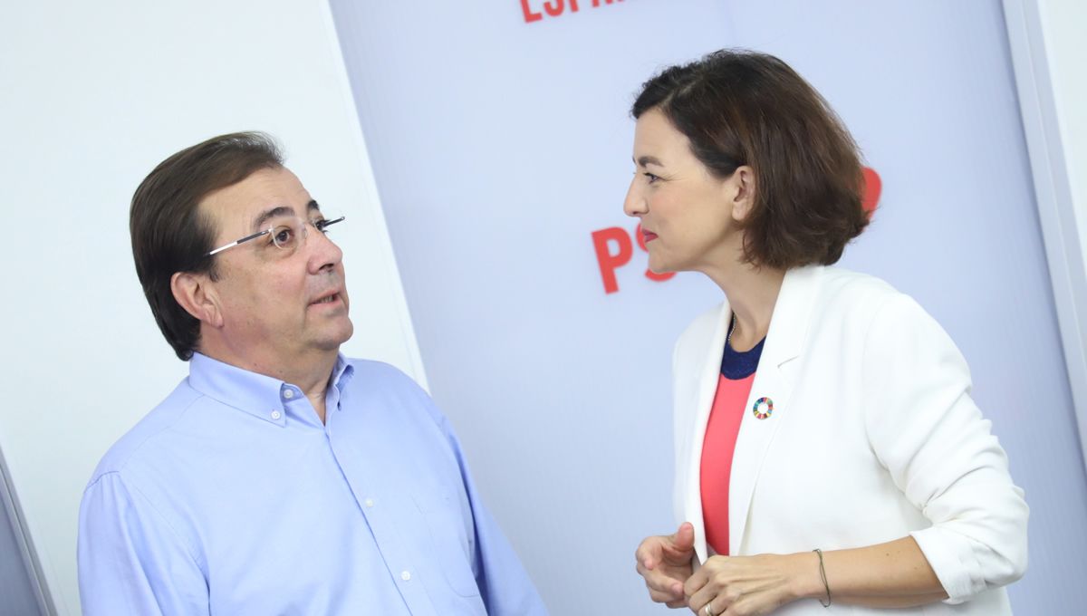 Guillermo Fernández Vara, junto a Eva Granados Galiano, durante la reunión de la Ejecutiva Federal del PSOE (Fotos: PSOE)