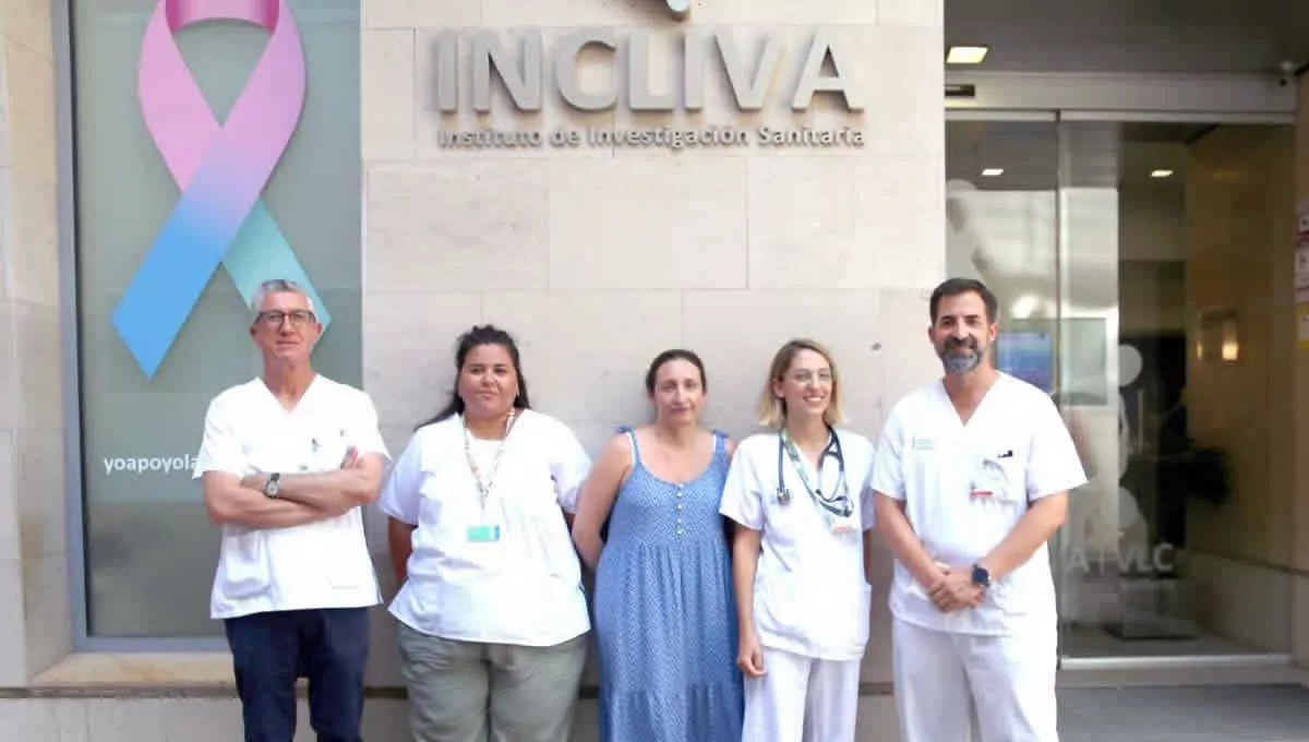 Los investigadores Jaime Signes-Costa, JuliaTarraso, Natividad Blasco, Alba Mulet y Pablo Royo (Foto: INCLIVA)