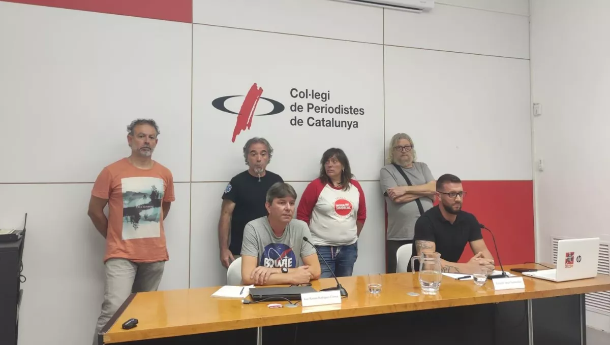 Rueda de prensa de diferentes responsables de los sindicatos catalanes. (EP)