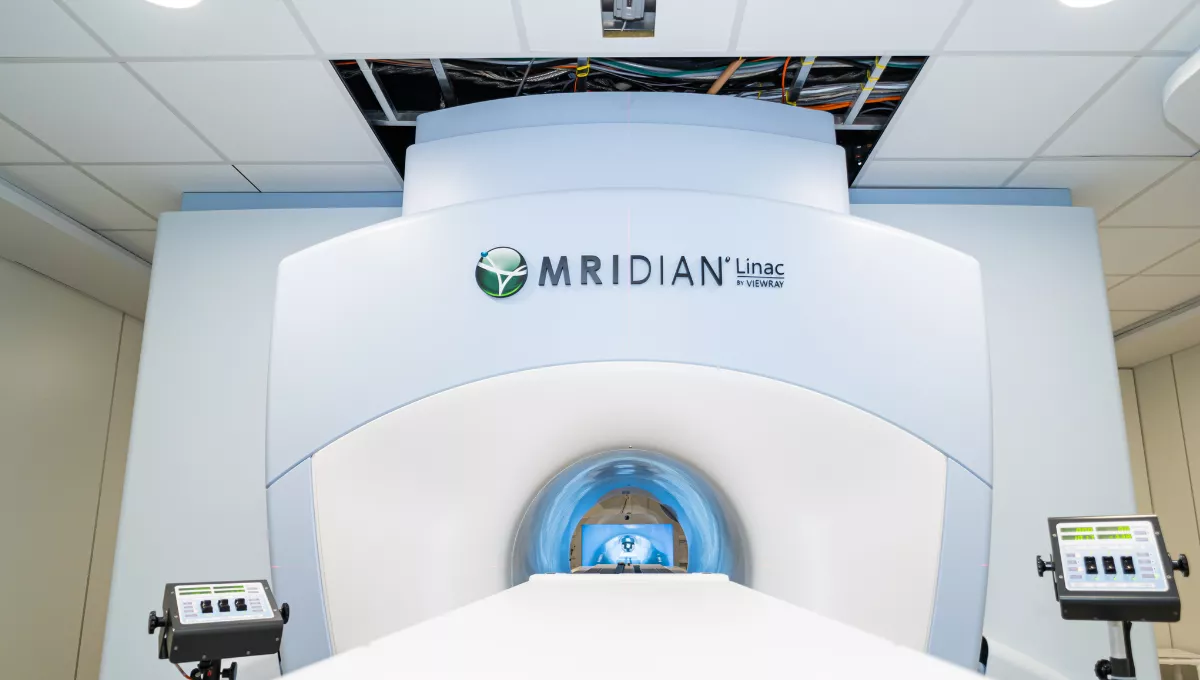 Máquina de radioterapia MRLINAC (MRIdian) de GenesisCare.