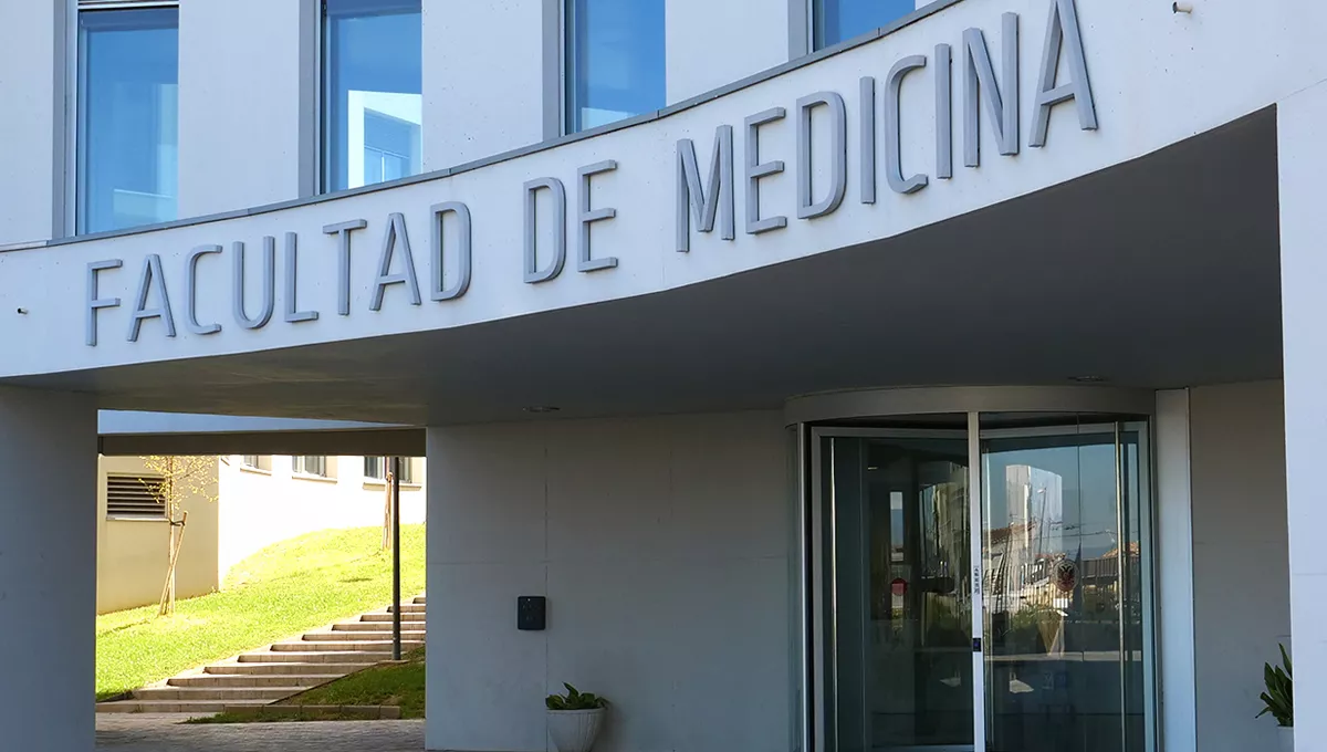 Facultad de Medicina de la Universidad de Granada (FOTO: UGR)