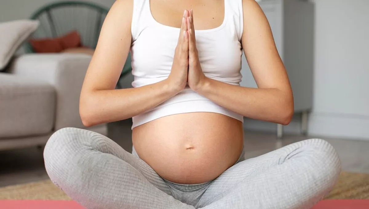 Mindfulness durante el embarazo (Foto: Freepik)