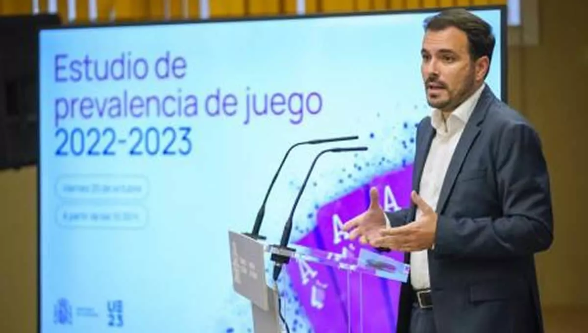 Alberto Garzón, ministro de Consumo en funciones, presenta el Estudio de Prevalencia de Juego 2022-2023 (Foto: Consumo)