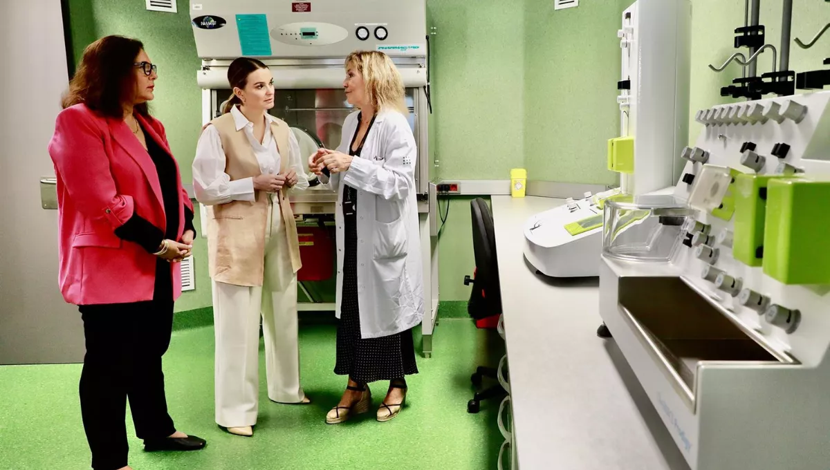 La presidenta balear, Marga Prohens, visita el Servicio de Hematología y Hemoterapia de Son Espases   CAIB