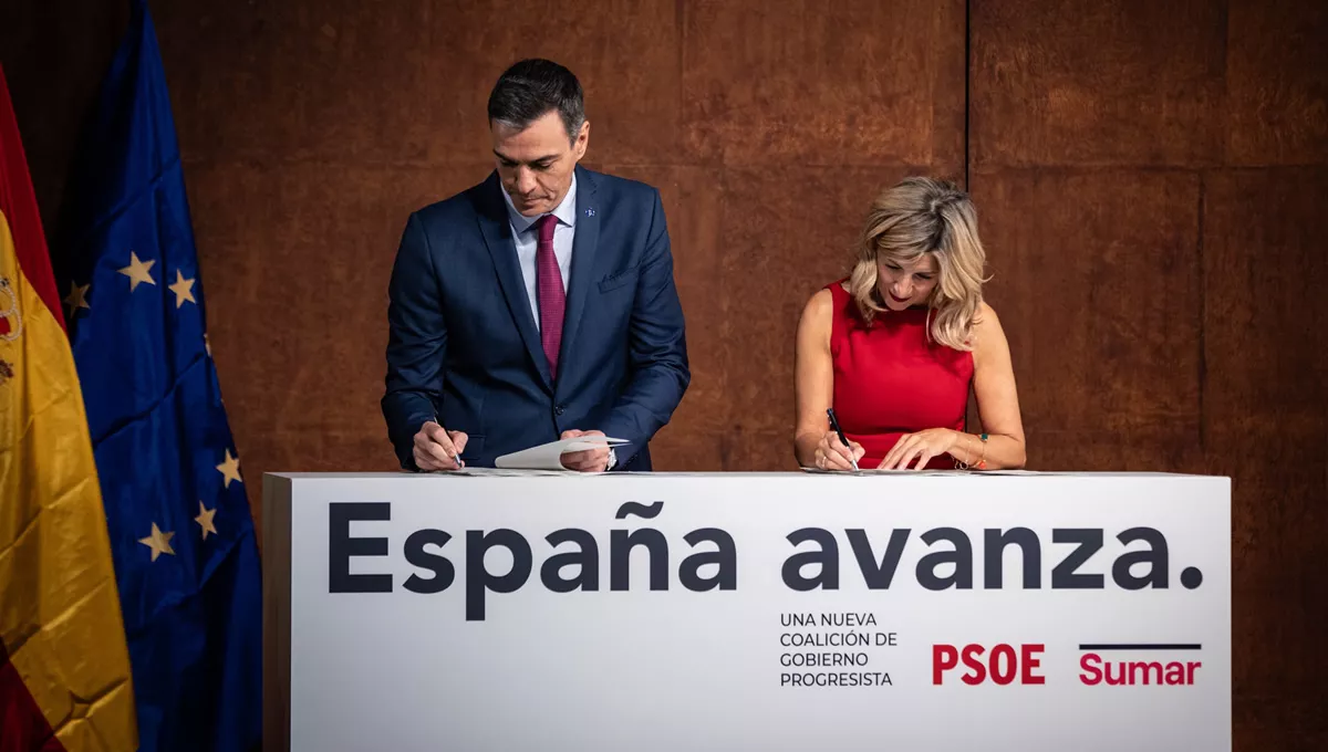 Pedro Sánchez y Yolanda Díaz presentan el acuerdo de Gobierno PSOE Sumar (Foto: Sumar)