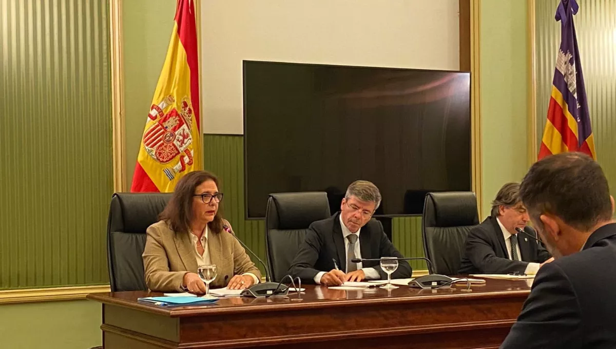 La consejera de Salud balear, Manuela García, desgrana los presupuestos de 2024. (Gob. Baleares)