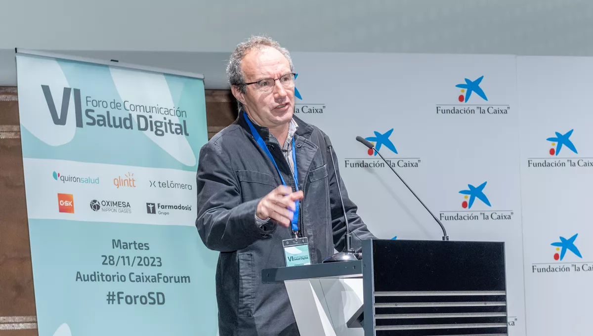 José Manuel Molina en su conferencia de apertura del Foro de Comunicación Salud Digital (foto: Óscar Frutos)
