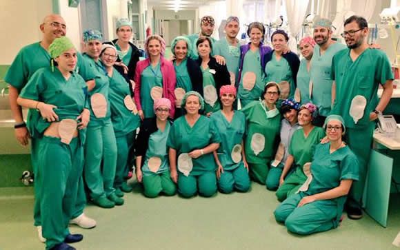 El equipo quirúrgico del Hospital Sanchinarro.