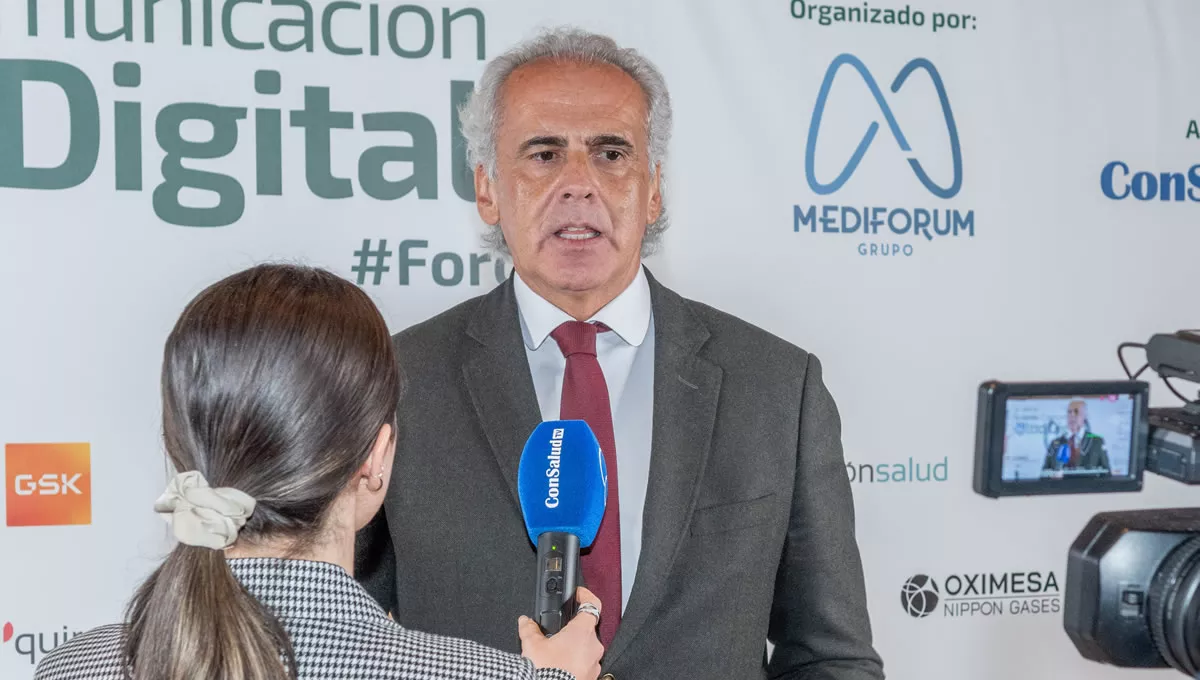 Enrique Ruiz Escudero en el VI Foro de Comunicación Salud Digital
