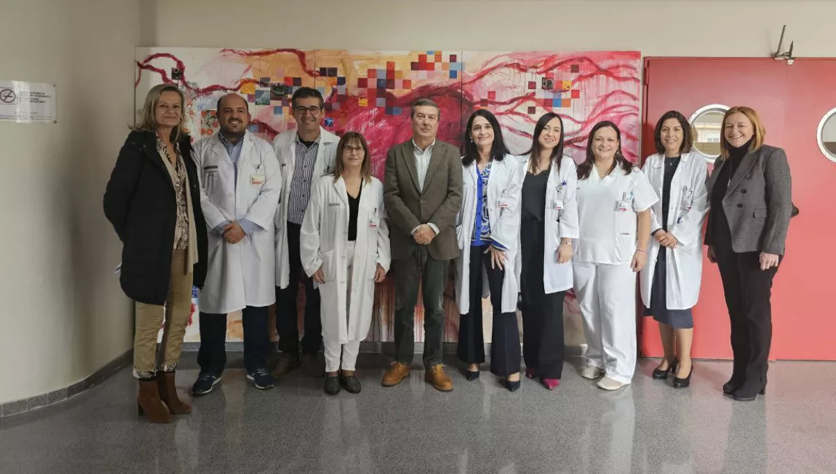 El consejero de Sanidad valenciano, Marciano Gómez, durante su visita al Hospital de Vinalopo. (GCV)