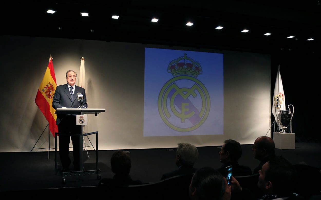 El presidente del Real Madrid, Florentino Pérez, en un encuentro con peñistas del club