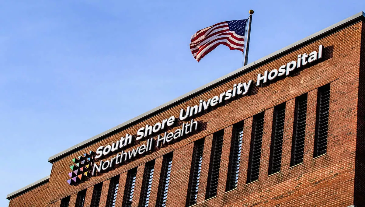 South Shore University Hospital (FOTO: Northwell Health)