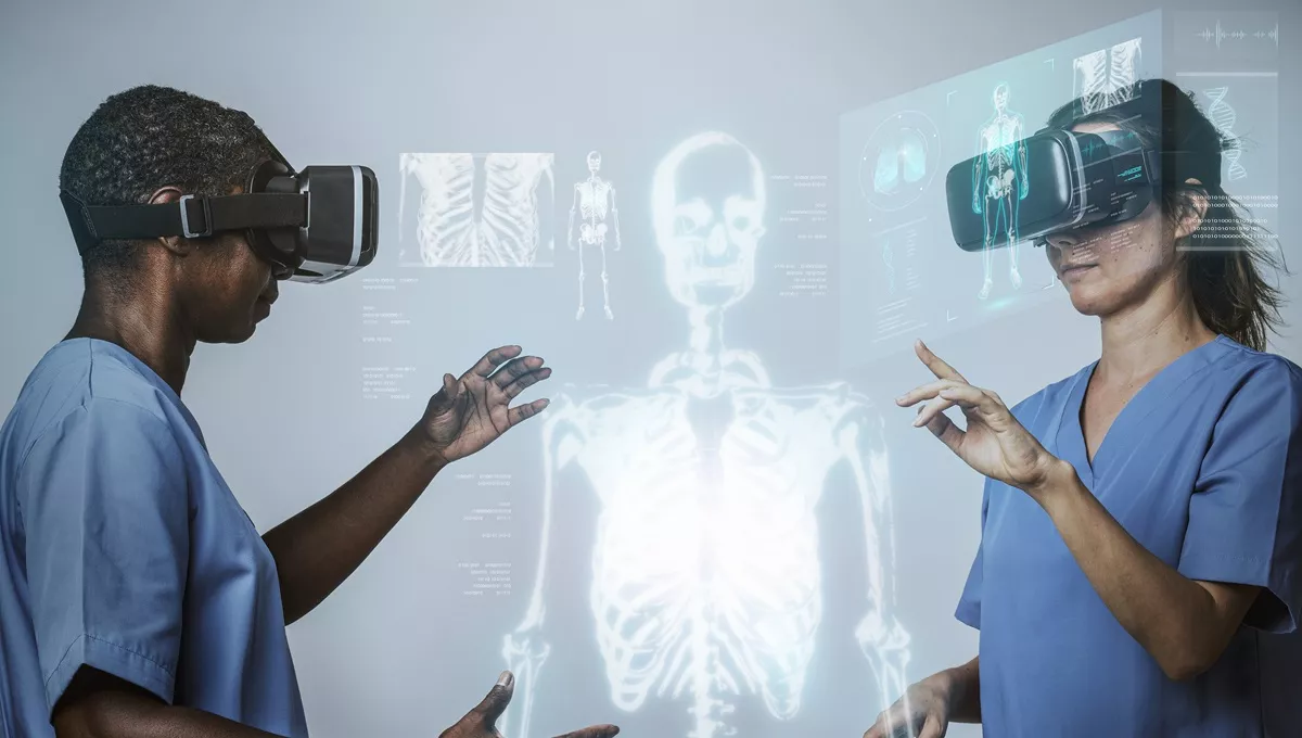 Realidad virtual médica con hologramas (Foto. Freepik)