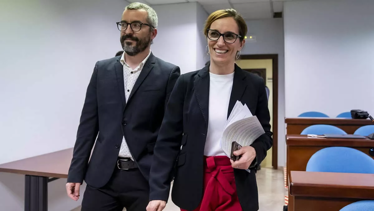 El Secretario de Estado de Sanidad, Javier Padilla y la ministra de Sanidad, Mónica García (Foto: A. Pérez Meca EP)