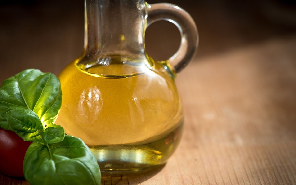 Aceite de oliva virgen contra la disfunción testicular